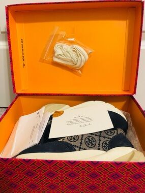 Tory Burch Navy and Cream Logo Low-Top Sneakers